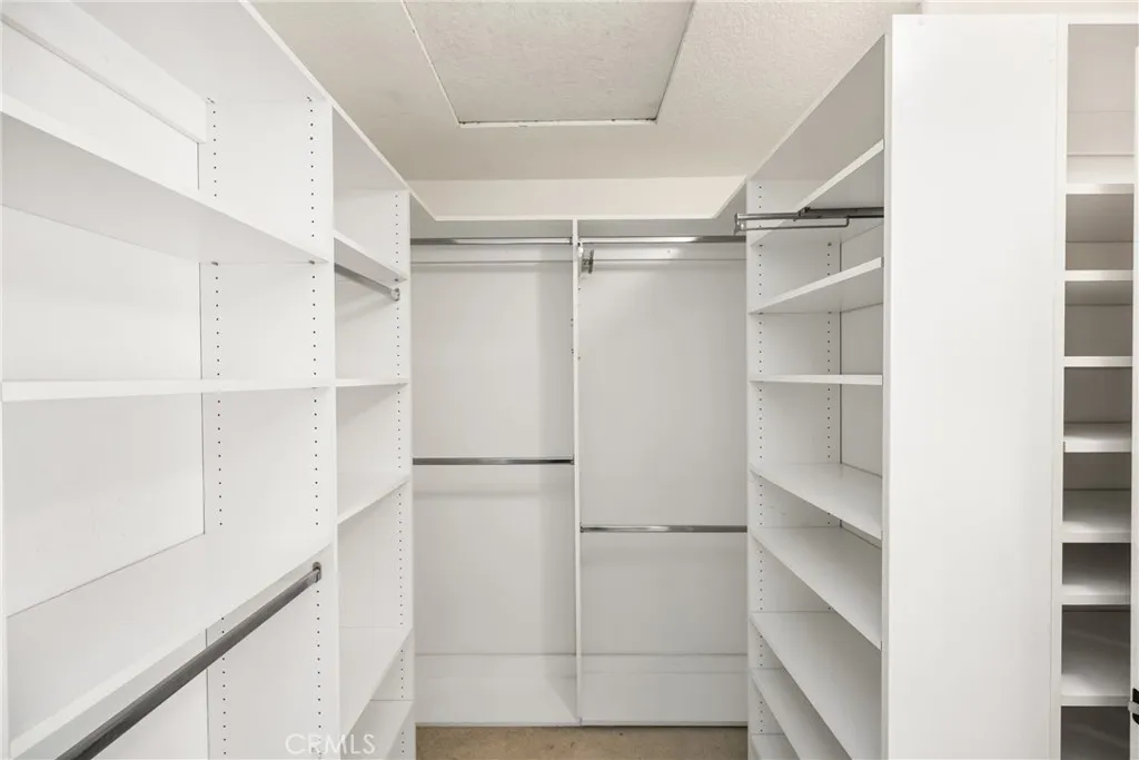 Anaheim Hills, California 92808, United States, 4 Bedrooms Bedrooms, ,4 BathroomsBathrooms,Residential,Active,170425