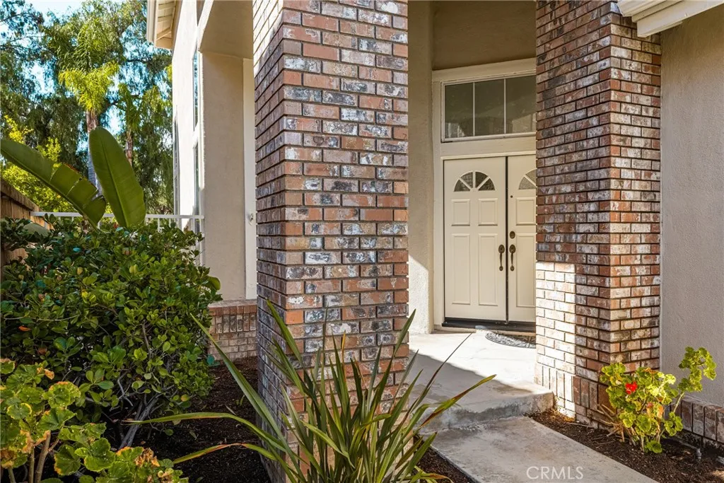 Anaheim Hills, California 92808, United States, 4 Bedrooms Bedrooms, ,4 BathroomsBathrooms,Residential,Active,170425