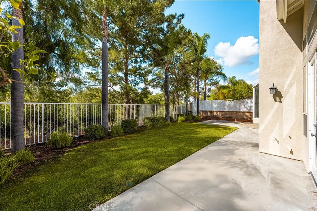 Anaheim Hills, California 92808, United States, 4 Bedrooms Bedrooms, ,4 BathroomsBathrooms,Residential,Active,170425