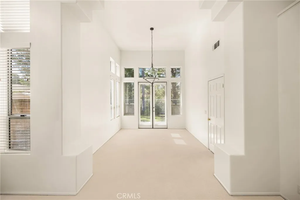 Anaheim Hills, California 92808, United States, 4 Bedrooms Bedrooms, ,4 BathroomsBathrooms,Residential,Active,170425