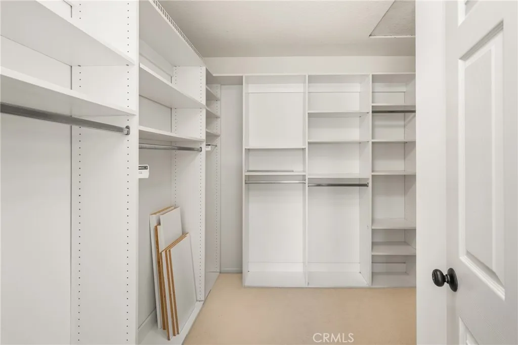 Anaheim Hills, California 92808, United States, 4 Bedrooms Bedrooms, ,4 BathroomsBathrooms,Residential,Active,170425