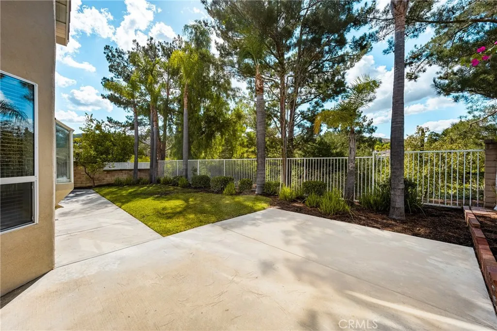 Anaheim Hills, California 92808, United States, 4 Bedrooms Bedrooms, ,4 BathroomsBathrooms,Residential,Active,170425