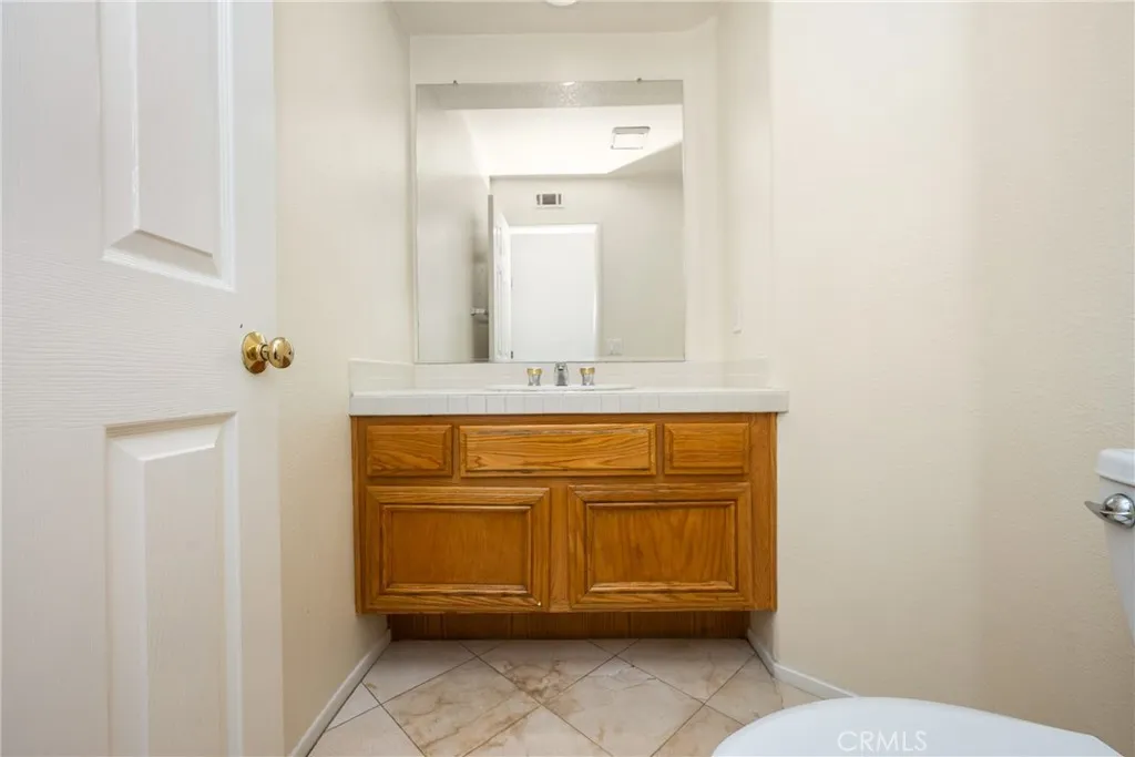 Anaheim Hills, California 92808, United States, 4 Bedrooms Bedrooms, ,4 BathroomsBathrooms,Residential,Active,170425