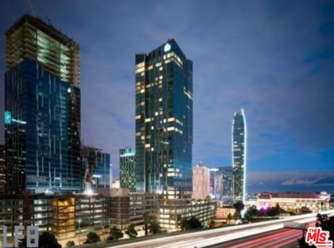 Photo of 889 Francisco #2008, Los Angeles, CA 90017 (MLS # 26831841)