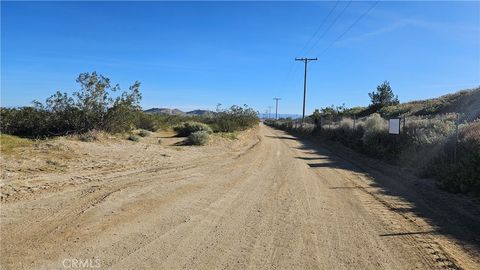 Photo of 0 70th St West, Rosamond, CA 93560 (MLS # SR26061556)