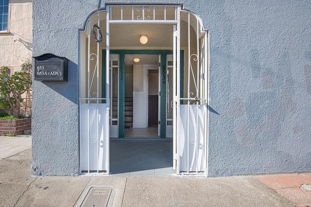 653 20Th St St, Richmond CA 94801