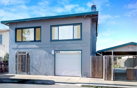 Photo of 653 653 20Th St St, Richmond, CA 94801 (MLS # 41121830)