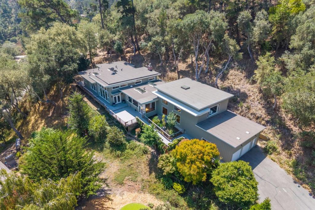 568 Aguajito Road