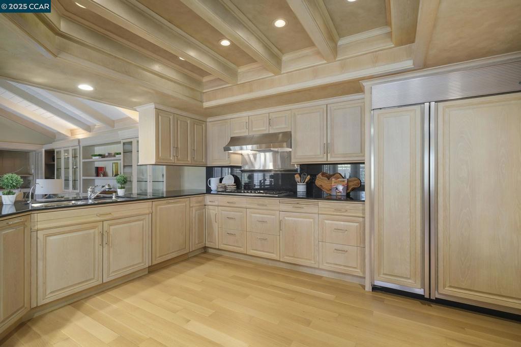 THE WOODLANDS - Residential