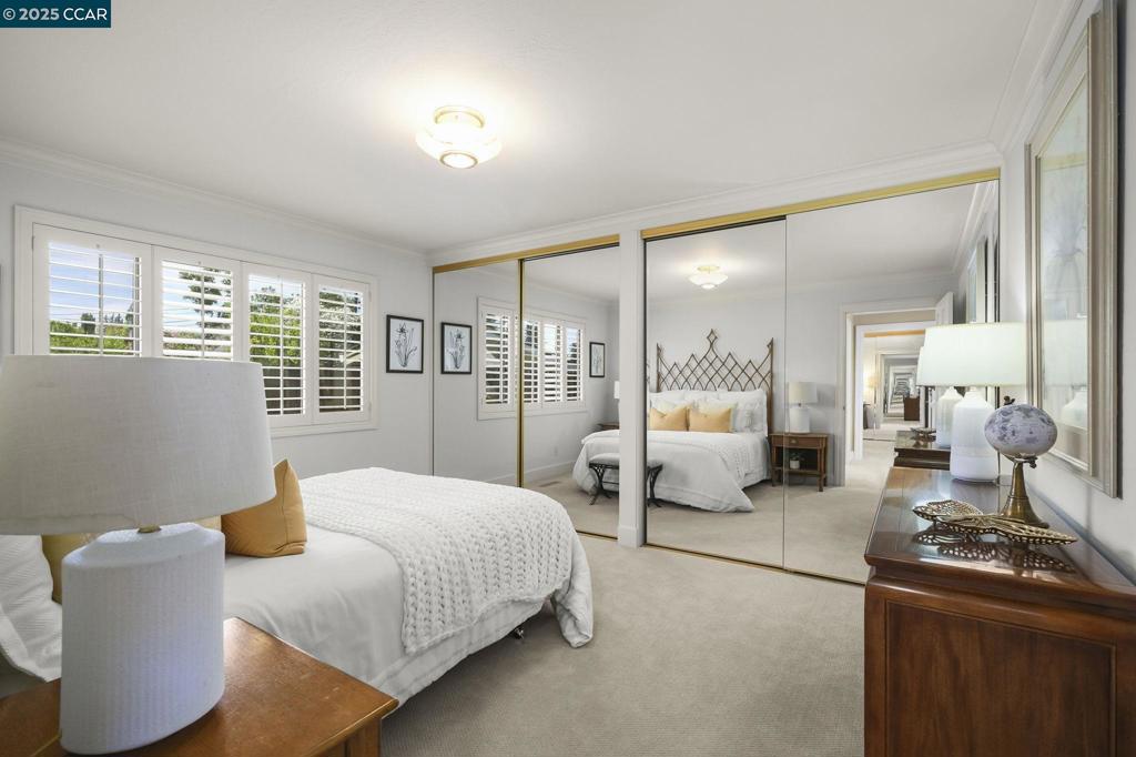 THE WOODLANDS - Residential