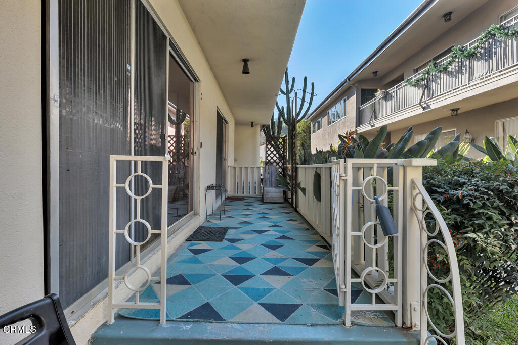 1542 Riverside Drive C