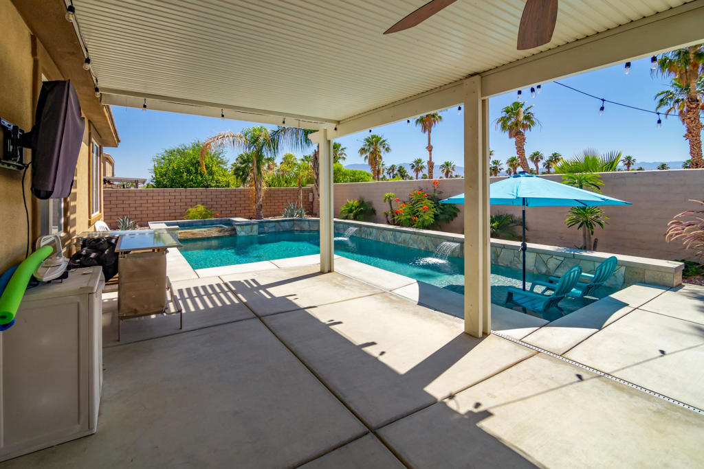 Terra Lago - Residential