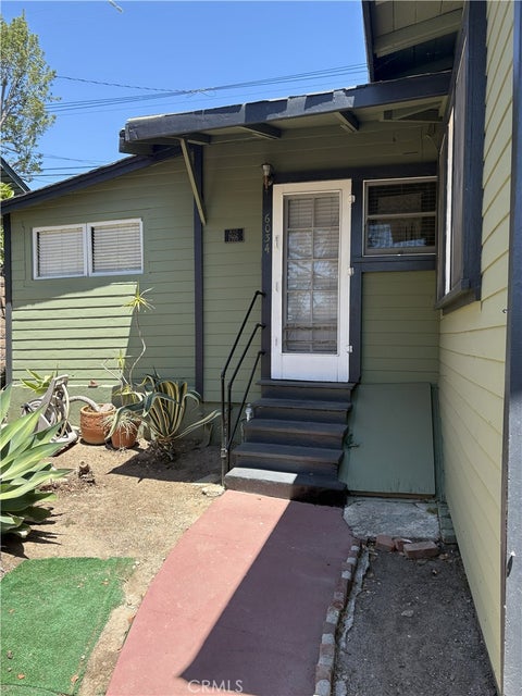 Photo of 6034 Washington AVE, Whittier, CA 90601 (MLS # DW26154035)