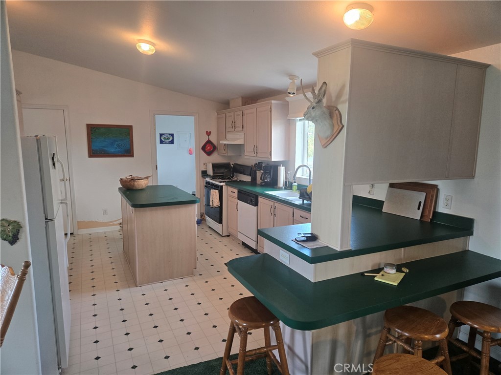 9308 Chimney Rock Road