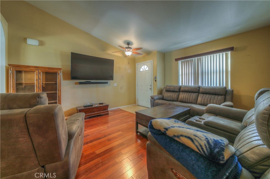 259 E 6th