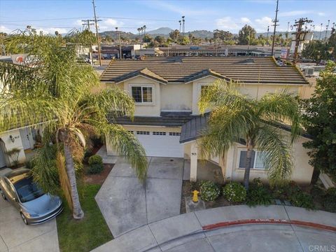 Tiny photo for 915 Stoneys Lane, El Cajon, CA 92021 (MLS # NDP2602162)