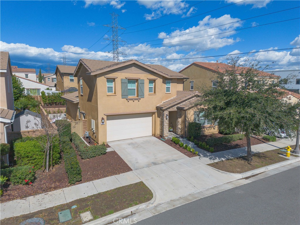 4077 E Groveland Drive