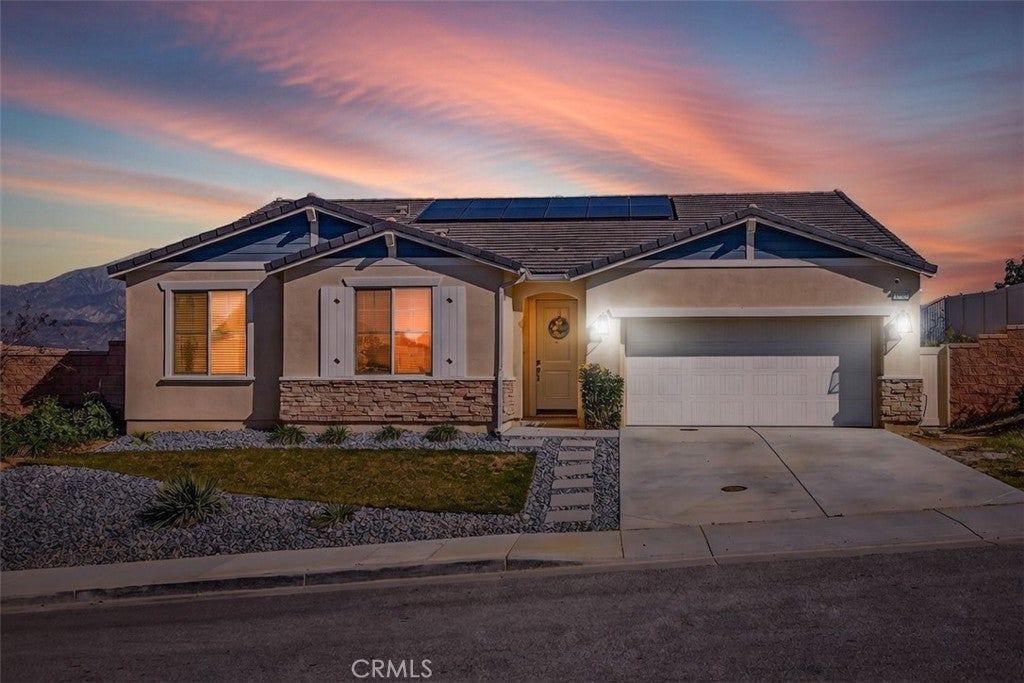 1512 Yucca Court