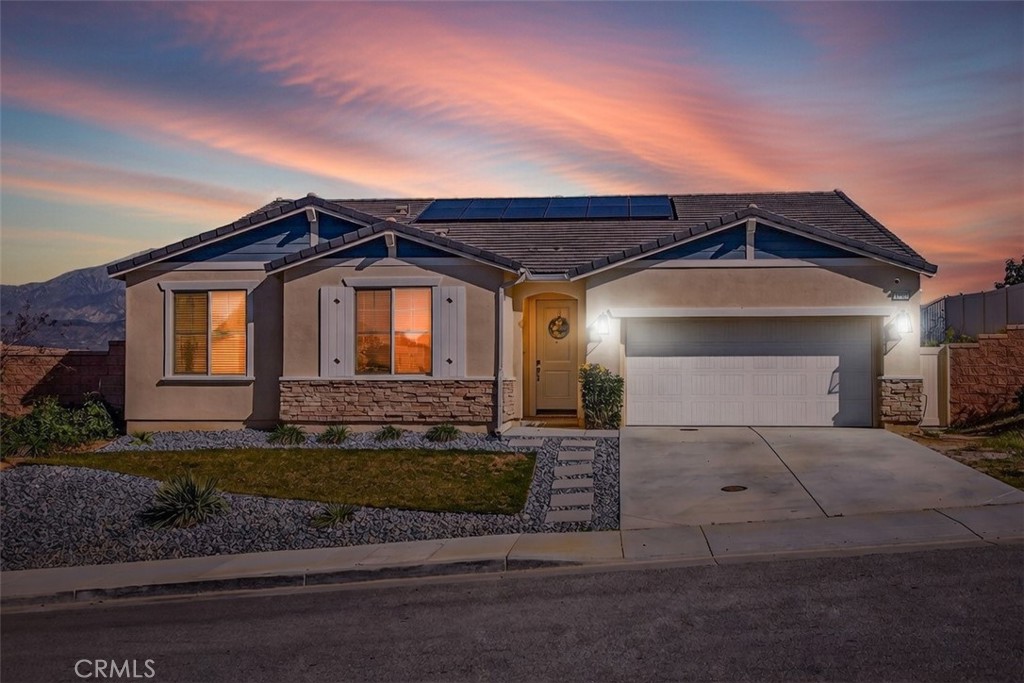 1512 Yucca Court