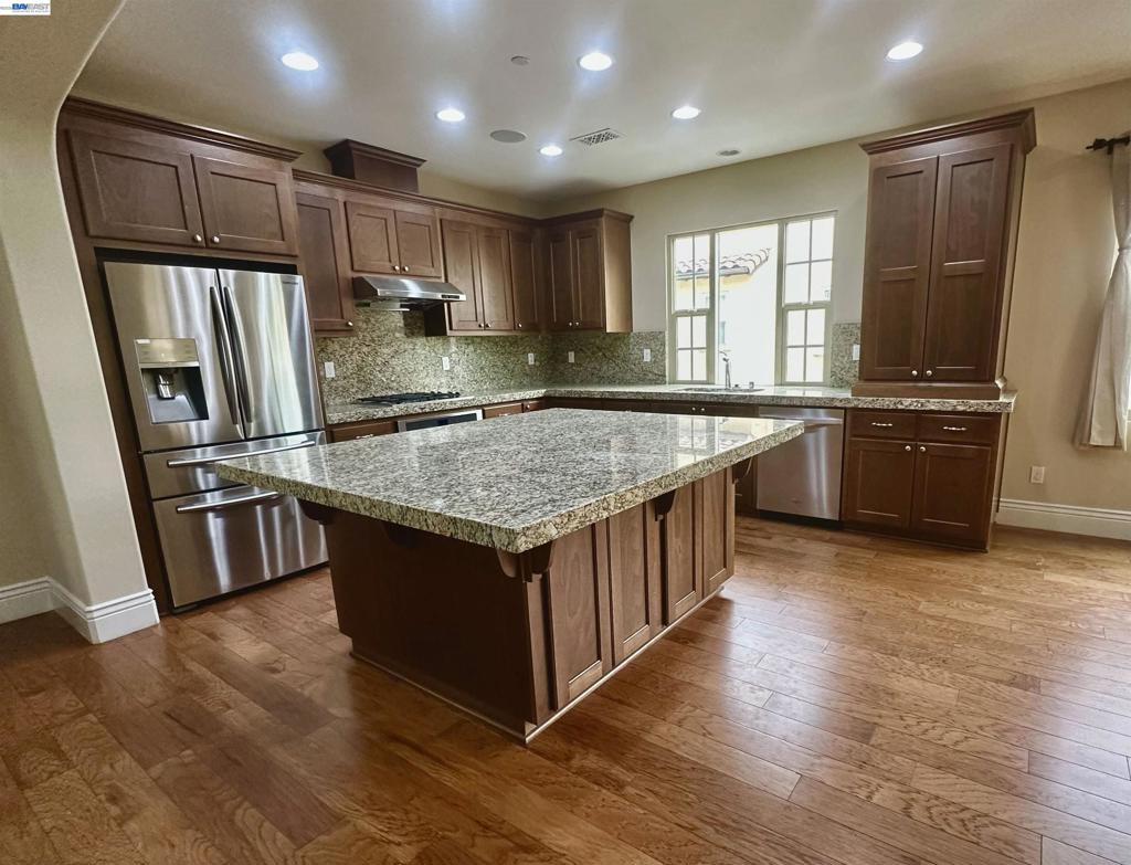69 Pimentel Cir