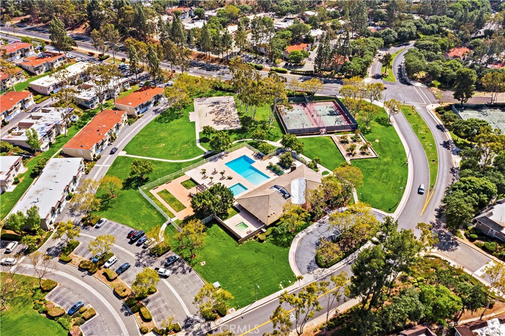 Laguna Village (LV) - Residential