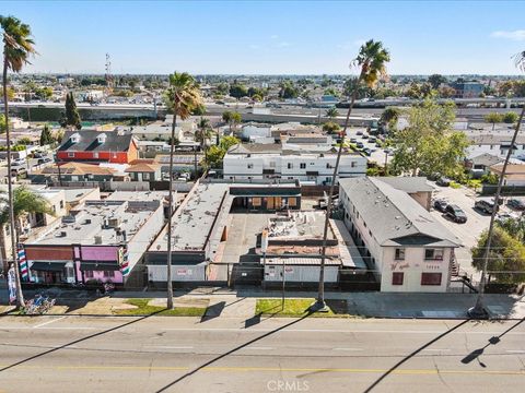 Photo of 10918 S Figueroa St, Los Angeles, CA 90061 (MLS # CV26022886)