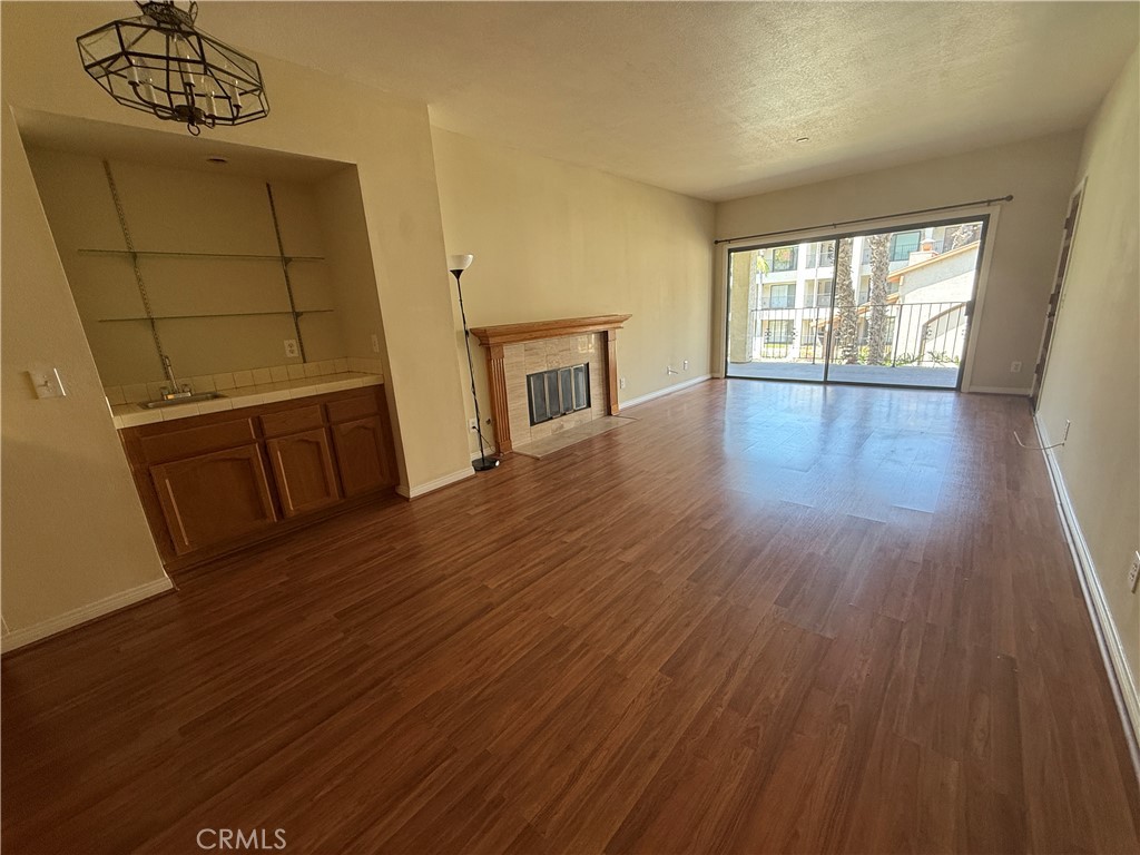 11630 Warner Avenue 508