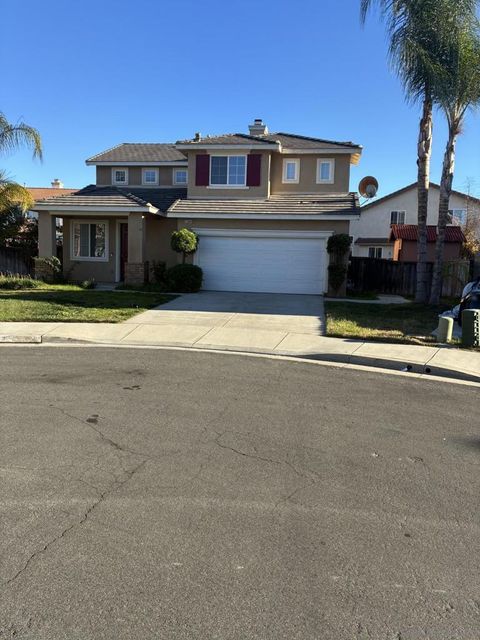Photo of 29844 Prell Ct Ct, Menifee, CA 92584 (MLS # 260002350SD)