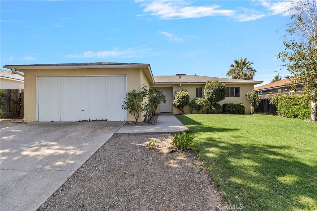 Discover this gem within a well established neighborhood. This home boasts a 3 bedroom, 2 bath, and a large lot. Enjoy peace of mind with a pest report and certification. This is a great entry level home ready for a new family to make new memories!