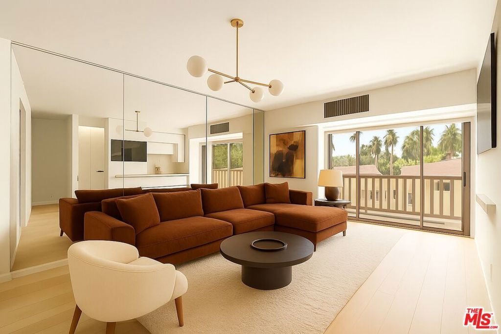 Photo of 999 N Doheny Drive #211, West Hollywood, CA 90069 (MLS # 25569625)