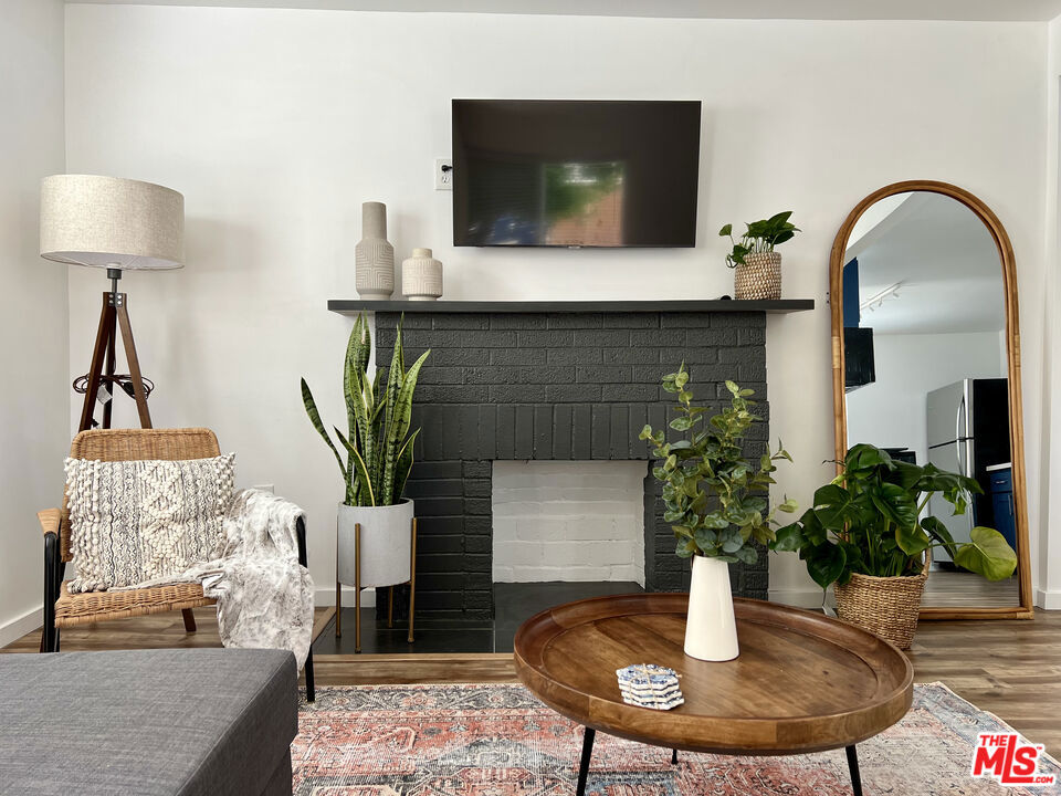 Live minutes from DTLA, the Arts District, and Little Tokyo with ease in this completely detached unit reimagined by Elevate LA Homes. This open-concept floor plan features quartz countertops, new shaker-style cabinets, luxury vinyl planks, Chevron tile, and designer finishes. Walk or bike to the nearest coffee shops and eateries, plus enjoy the convenience and culture of one of LA's oldest and historic neighborhoods - Boyle Heights. Schedule a tour today!