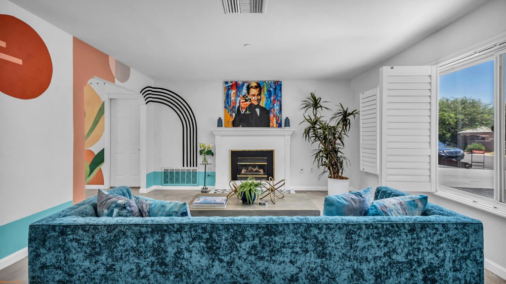 2120 E Del Lago Road