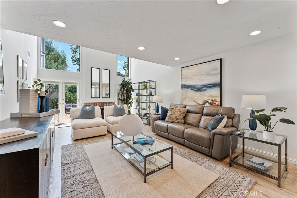 17562 Cottonwood