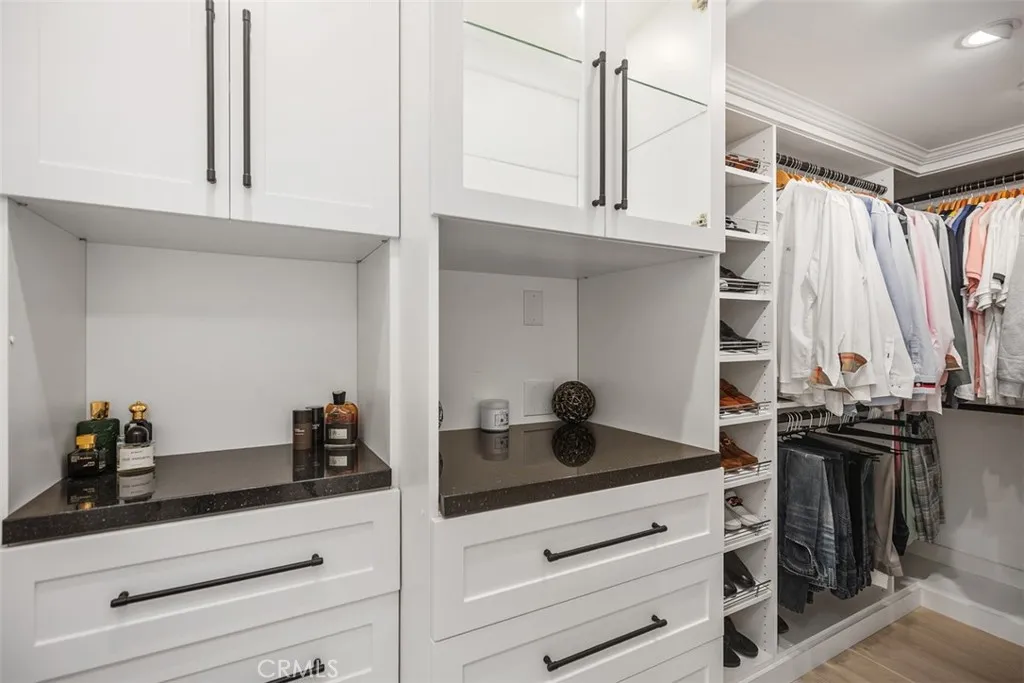 Dana Point, California 92629, United States, 4 Bedrooms Bedrooms, ,5 BathroomsBathrooms,Residential,Active,205281