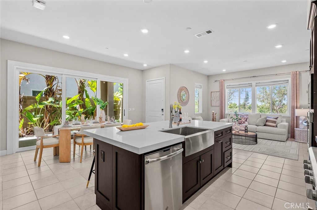 148 Perspective, Irvine CA 92618 - Photo 7