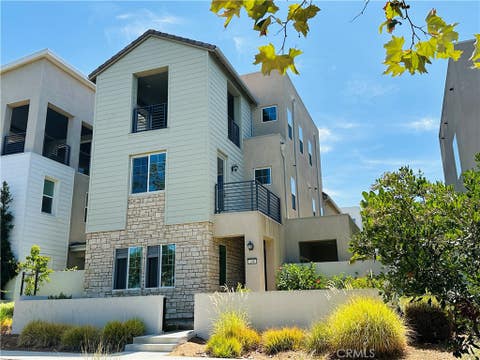 Photo of 148 Perspective, Irvine, CA 92618 (MLS # PW26167434)