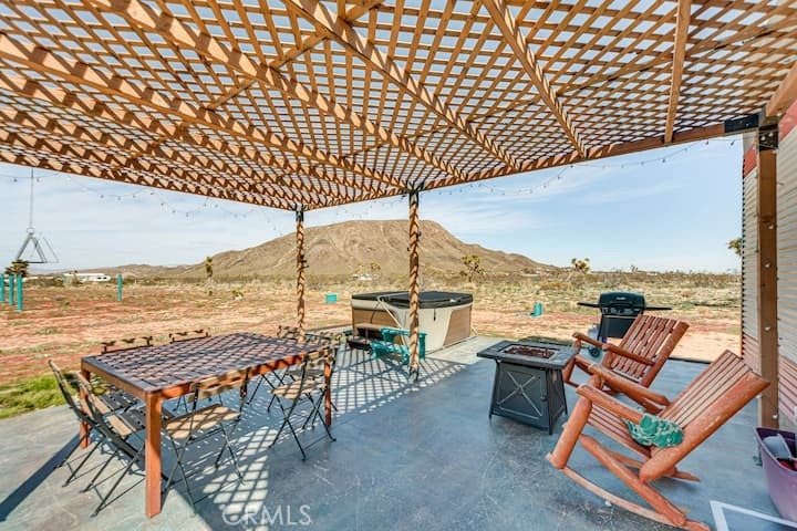 58725 Botkin Road