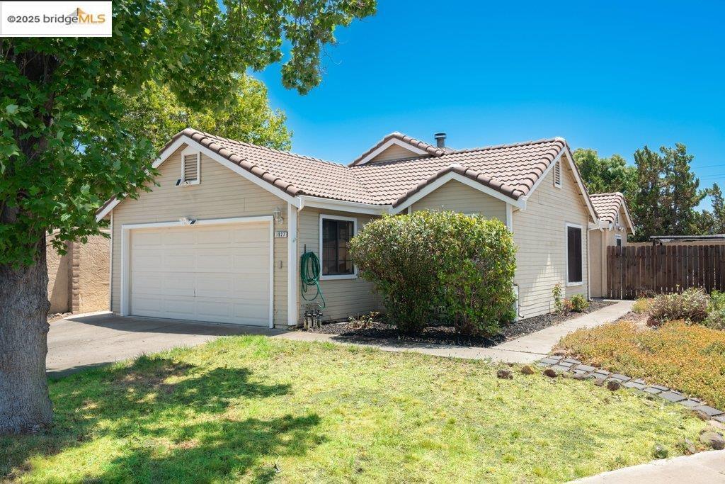 Charming single-story 3-bedroom, 2-bath home in Oakley Ranch is perfect for first-time buyers or those looking to downsize. Affordable and move-in ready!. Fresh interior paint, updated bathrooms, and a modern kitchen with granite counters, updated cabinets, and new appliances make it truly turn-key. The spacious, fenced yard offers endless potential—garden, play space, or outdoor entertaining. Close to schools, parks, shopping, and freeway access, this home delivers comfort, convenience, and great value. Open House Sunday 9/7 2PM to 4PM