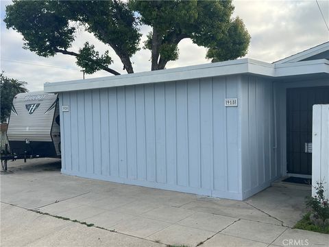 918 Grand Long Beach CA 90804