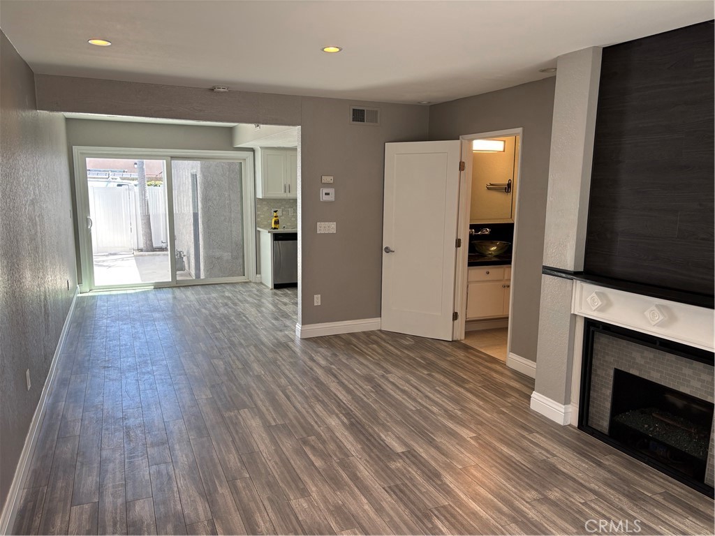 4681 Twintree Drive 3