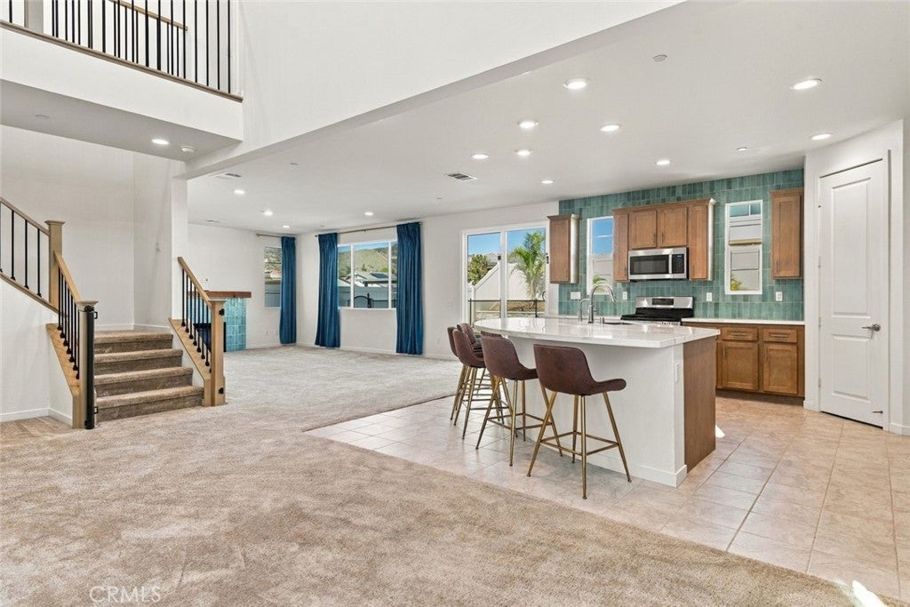 34928 Amber Leaf Way
