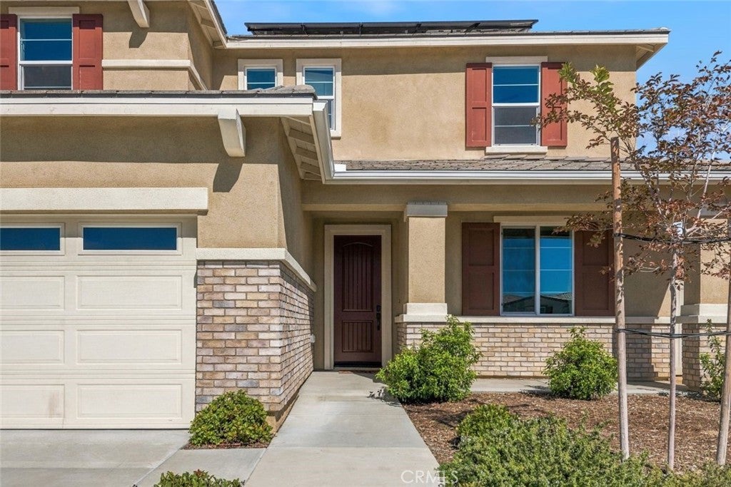 34928 Amber Leaf Way