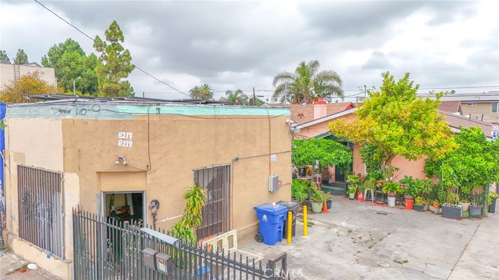 8217 Broadway Street