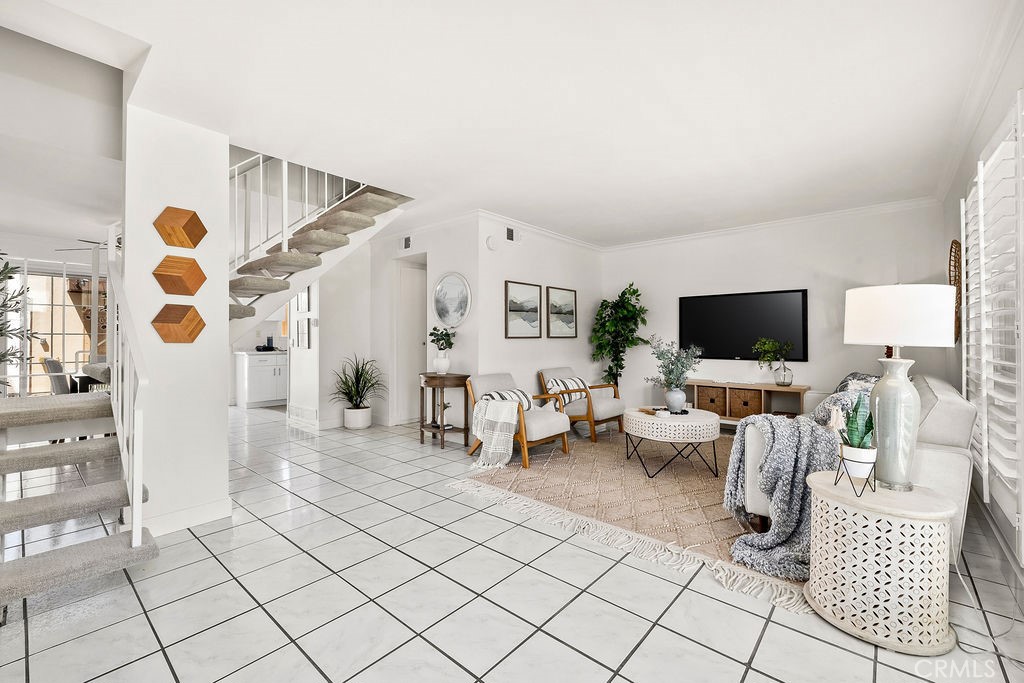 9736 Monte Carlo Circle
