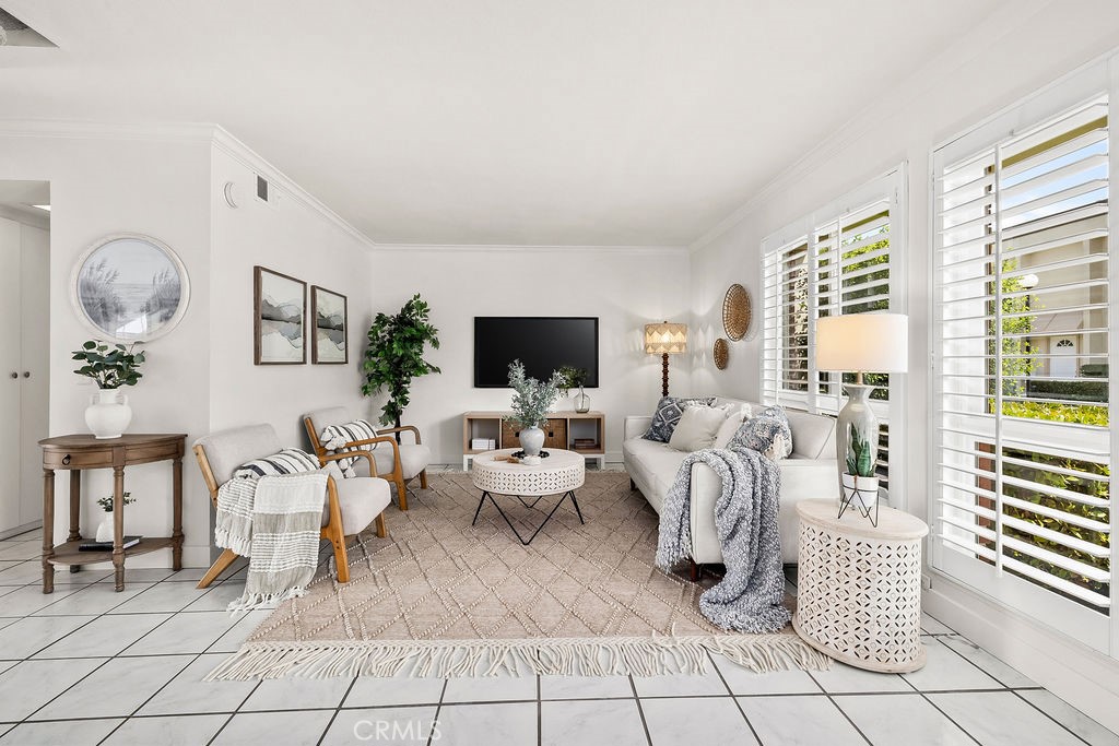 9736 Monte Carlo Circle