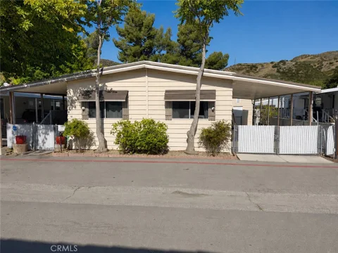 MLS: SR26185529