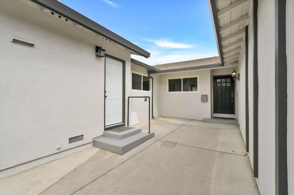 1943 Everglades Drive