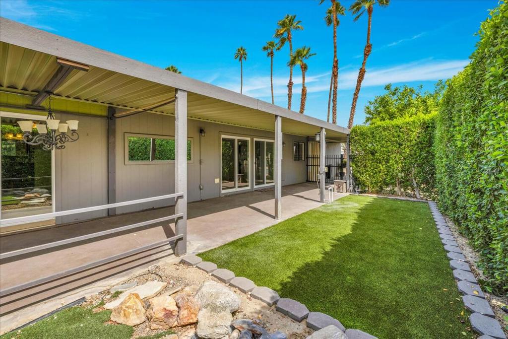 Suncrest Country Clb - Manufactured In Park