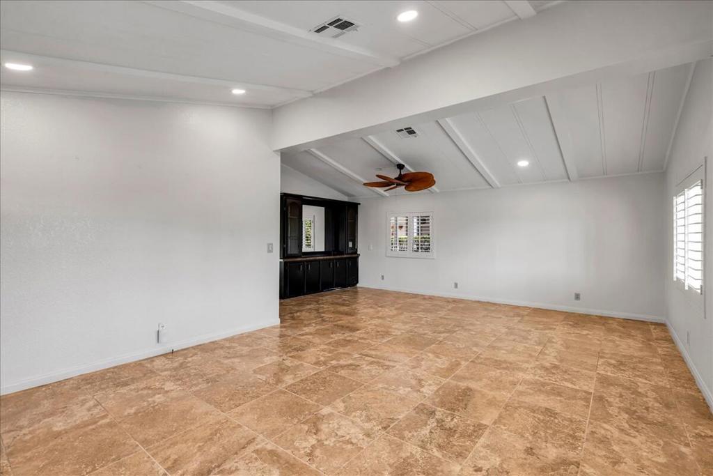 Suncrest Country Clb - Manufactured In Park