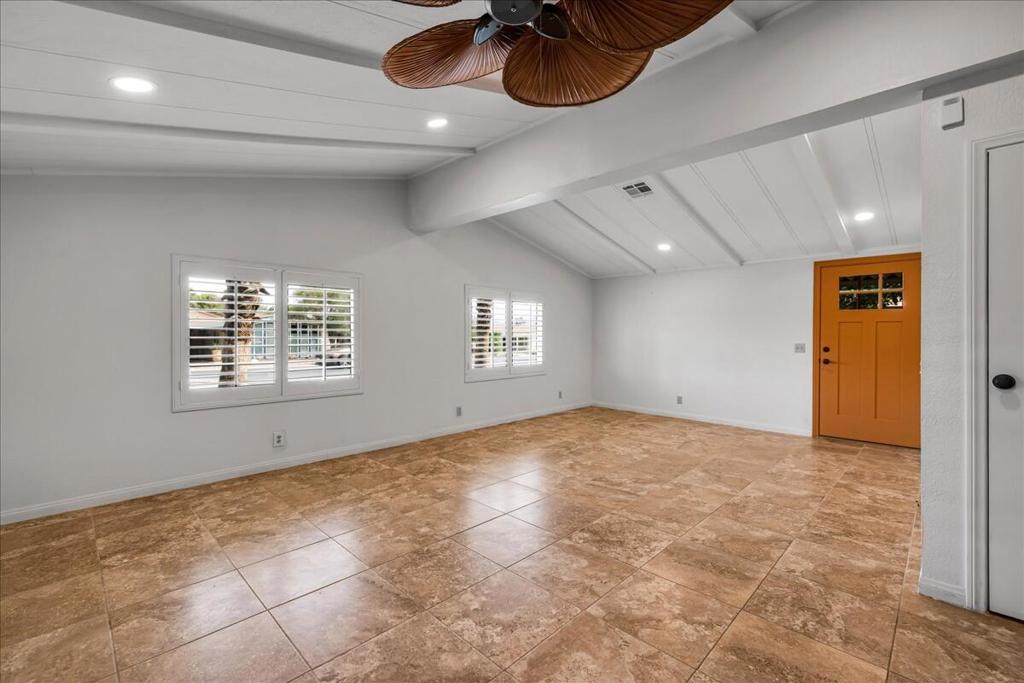 Suncrest Country Clb - Manufactured In Park